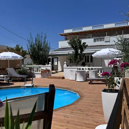 Prince Privé Suite Villa